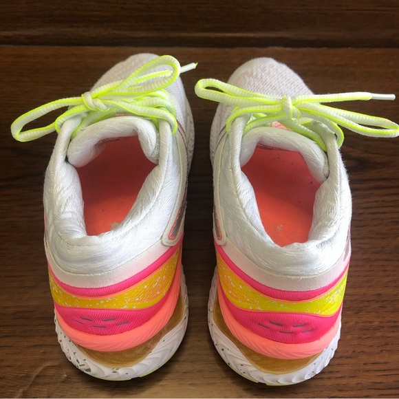 Asics Gel-Nimbus 22 Girl’s White/Pink Sneakers Size 5 - Picture 9 of 13